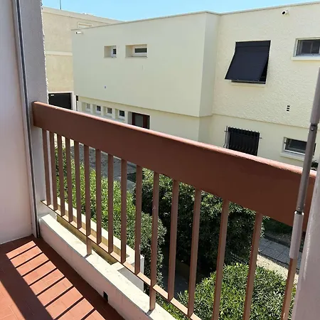 Appt 2 Pieces Climatise Du Roi Gr710-1g דירה לה-גרו-דו-רואה